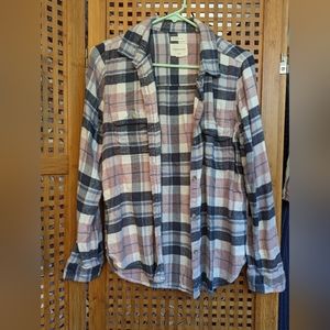 American Eagle Medium Classic Fit Flannel